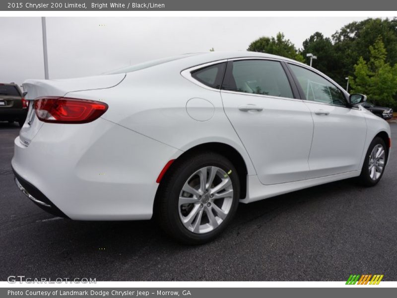 Bright White / Black/Linen 2015 Chrysler 200 Limited