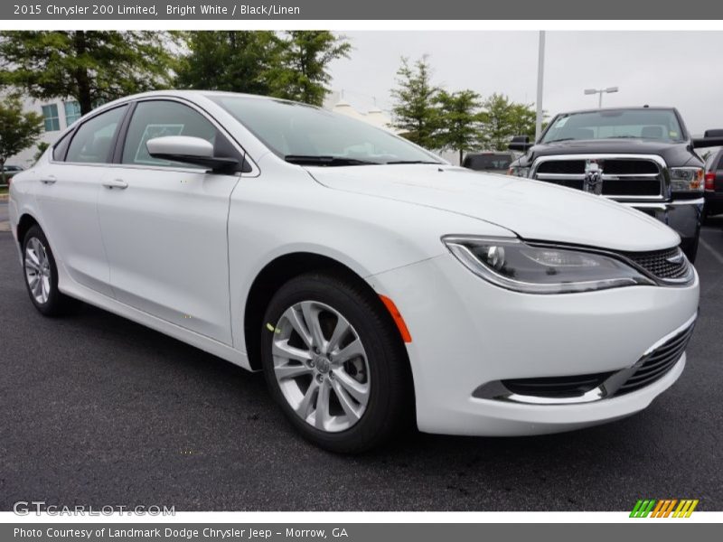 Bright White / Black/Linen 2015 Chrysler 200 Limited