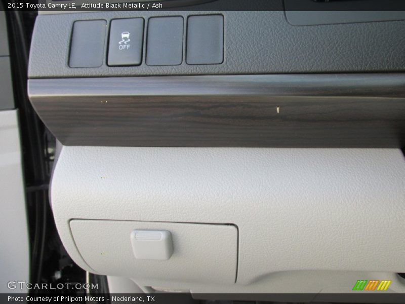 Attitude Black Metallic / Ash 2015 Toyota Camry LE