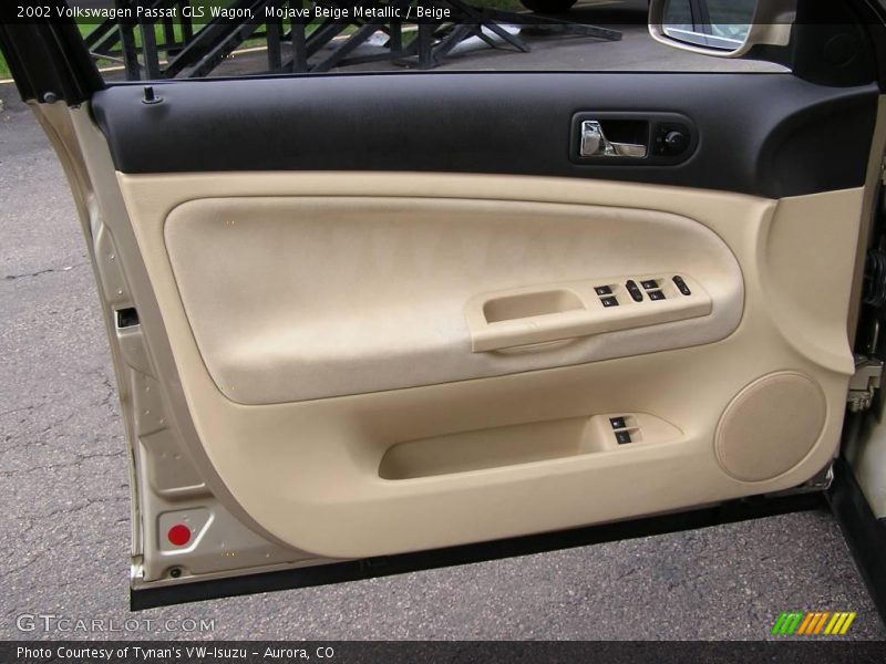 Mojave Beige Metallic / Beige 2002 Volkswagen Passat GLS Wagon