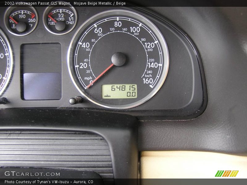 Mojave Beige Metallic / Beige 2002 Volkswagen Passat GLS Wagon