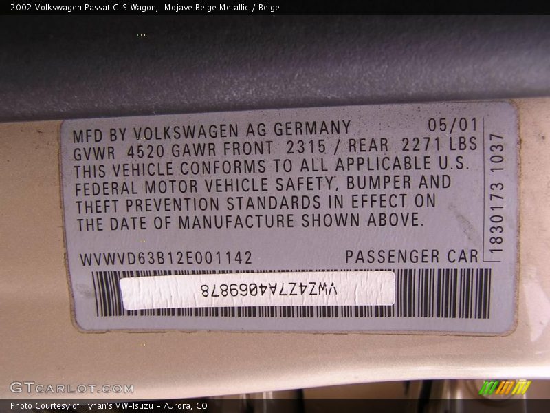 Mojave Beige Metallic / Beige 2002 Volkswagen Passat GLS Wagon