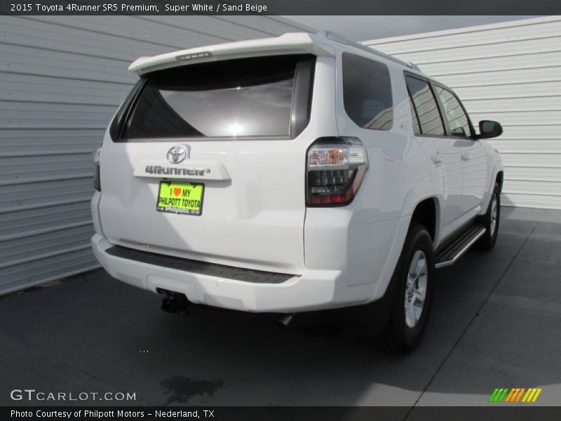Super White / Sand Beige 2015 Toyota 4Runner SR5 Premium