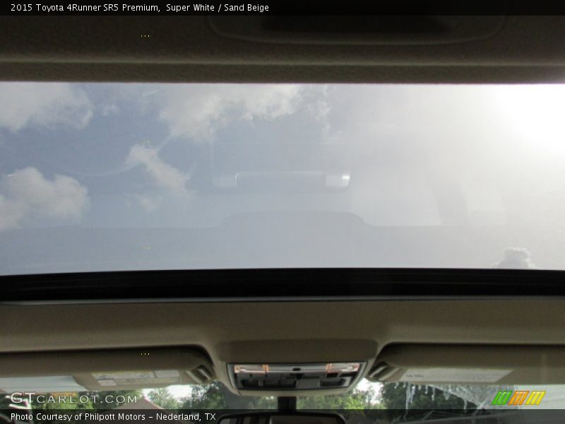 Super White / Sand Beige 2015 Toyota 4Runner SR5 Premium