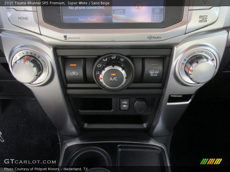 Controls of 2015 4Runner SR5 Premium