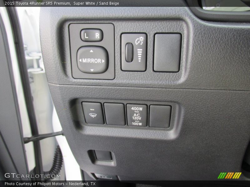 Controls of 2015 4Runner SR5 Premium