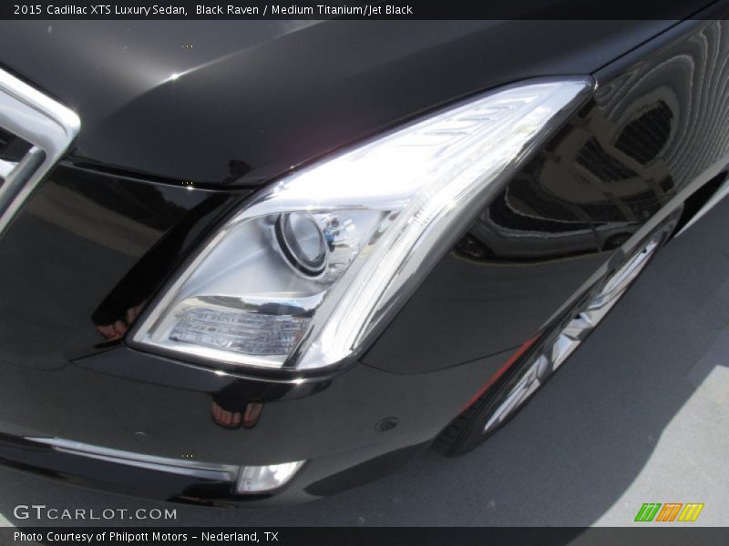 Black Raven / Medium Titanium/Jet Black 2015 Cadillac XTS Luxury Sedan