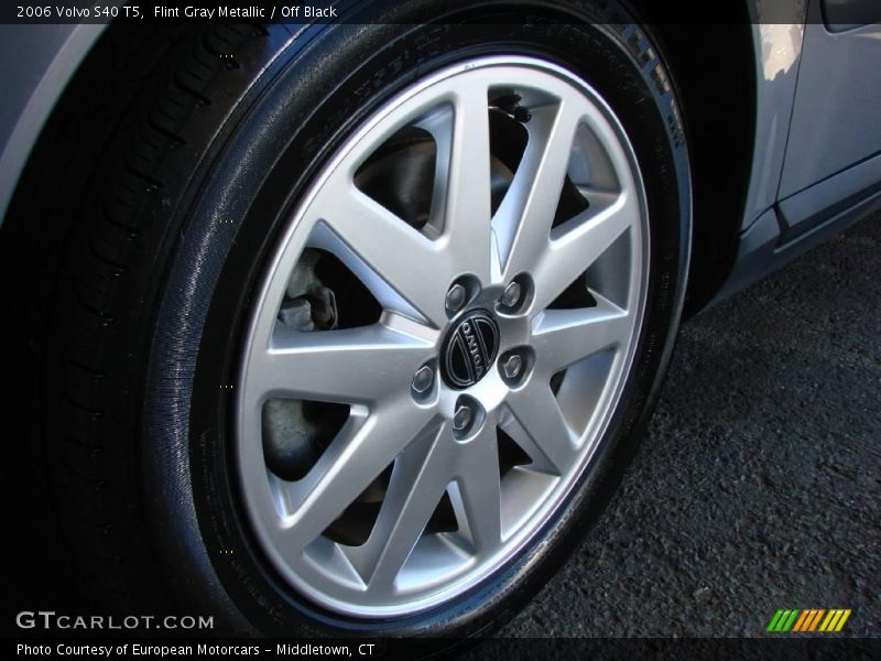 Flint Gray Metallic / Off Black 2006 Volvo S40 T5