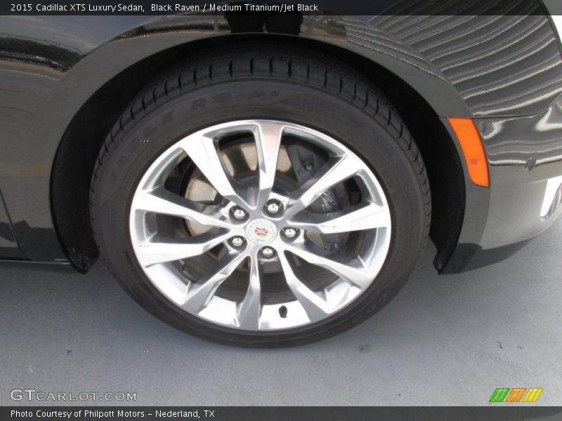 Black Raven / Medium Titanium/Jet Black 2015 Cadillac XTS Luxury Sedan