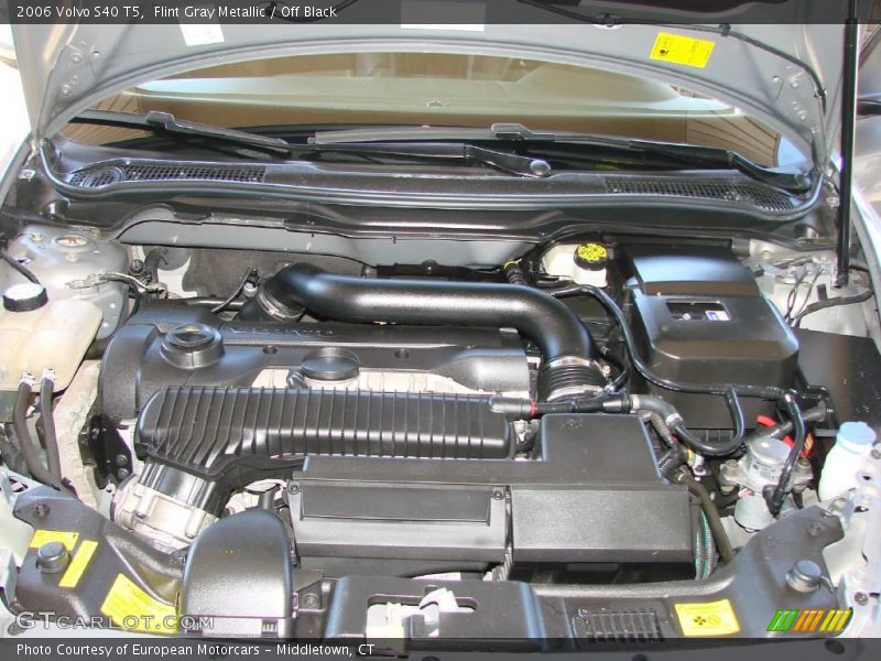 Flint Gray Metallic / Off Black 2006 Volvo S40 T5