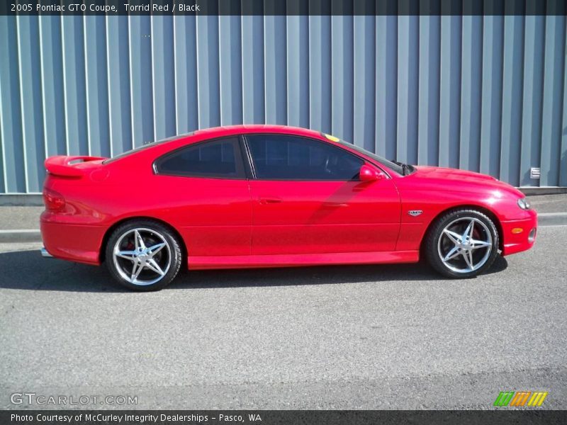 Torrid Red / Black 2005 Pontiac GTO Coupe