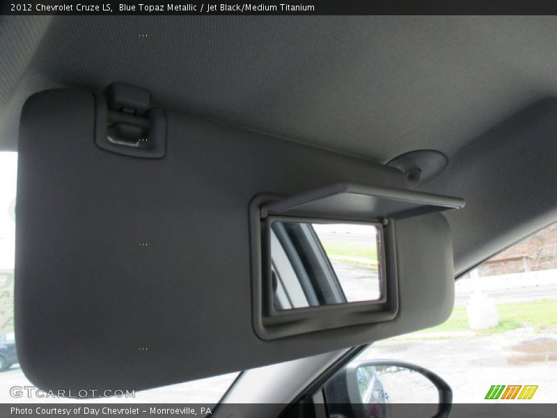 Blue Topaz Metallic / Jet Black/Medium Titanium 2012 Chevrolet Cruze LS