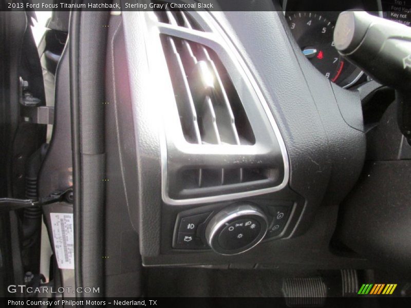 Sterling Gray / Charcoal Black 2013 Ford Focus Titanium Hatchback