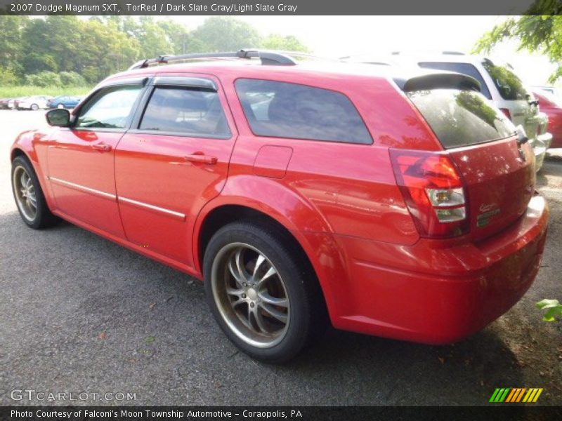 TorRed / Dark Slate Gray/Light Slate Gray 2007 Dodge Magnum SXT