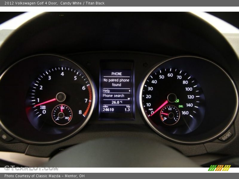 Candy White / Titan Black 2012 Volkswagen Golf 4 Door