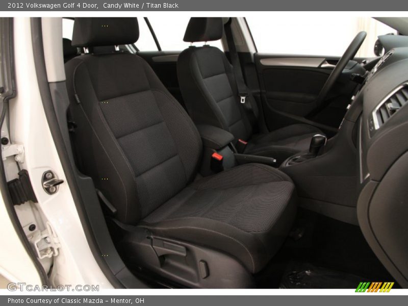 Candy White / Titan Black 2012 Volkswagen Golf 4 Door