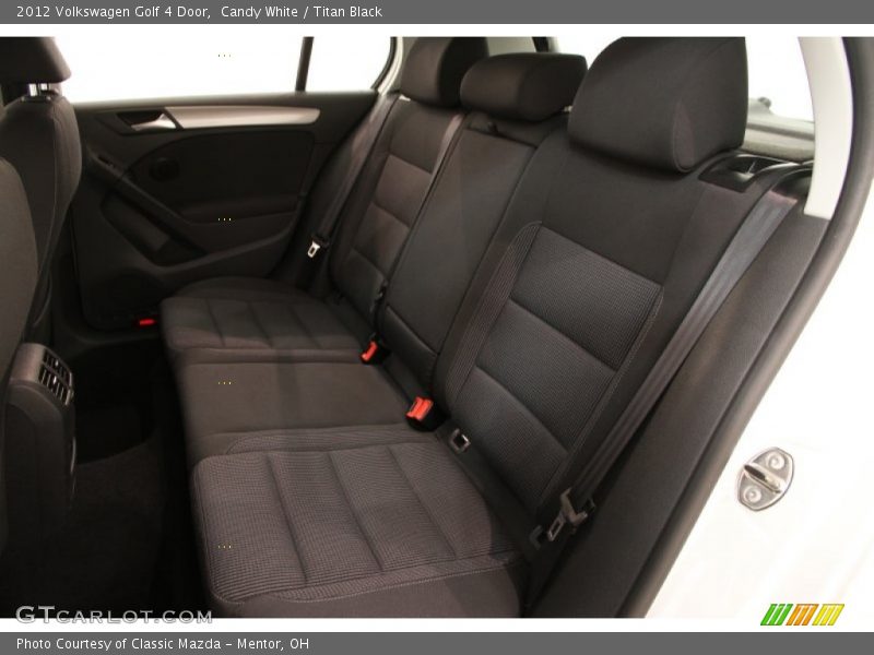 Candy White / Titan Black 2012 Volkswagen Golf 4 Door