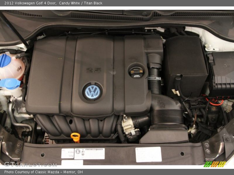 Candy White / Titan Black 2012 Volkswagen Golf 4 Door