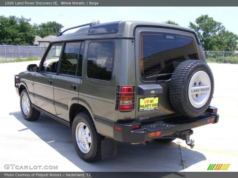 Willow Metallic / Beige 1996 Land Rover Discovery SE