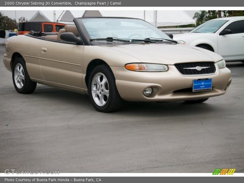 Champagne Pearl / Camel 2000 Chrysler Sebring JXi Convertible