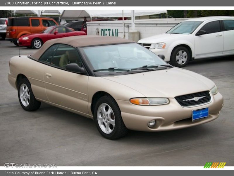 Champagne Pearl / Camel 2000 Chrysler Sebring JXi Convertible