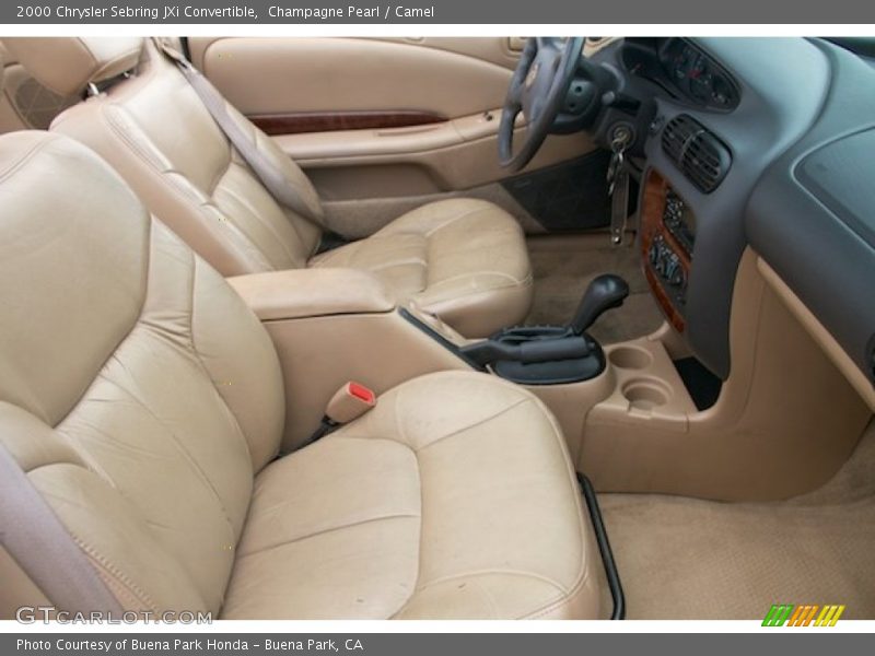 Champagne Pearl / Camel 2000 Chrysler Sebring JXi Convertible