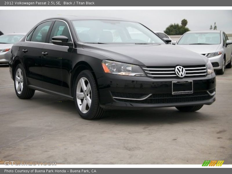 Black / Titan Black 2012 Volkswagen Passat 2.5L SE