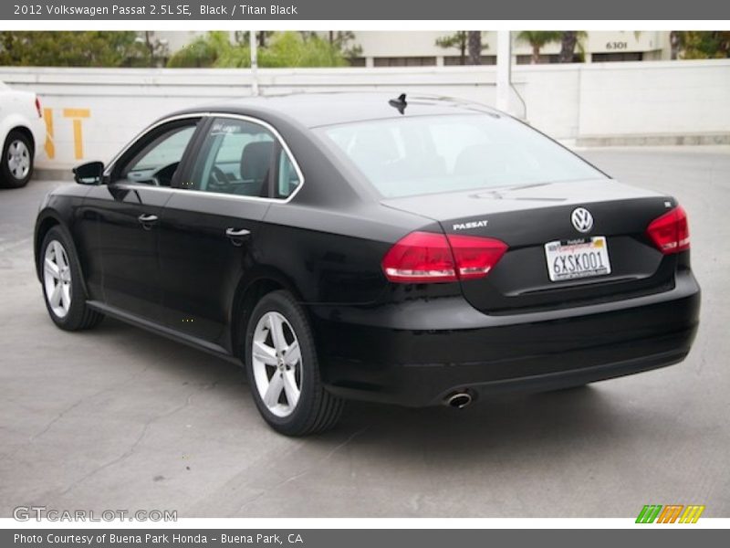 Black / Titan Black 2012 Volkswagen Passat 2.5L SE