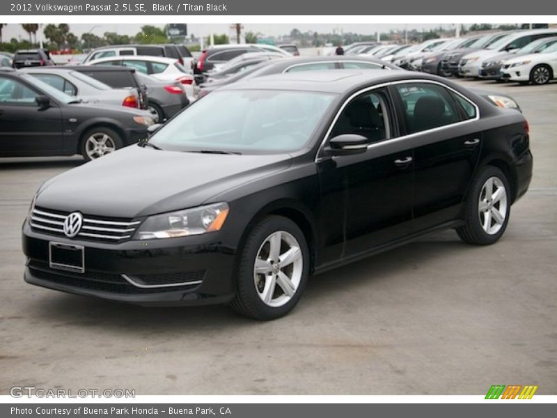 Black / Titan Black 2012 Volkswagen Passat 2.5L SE