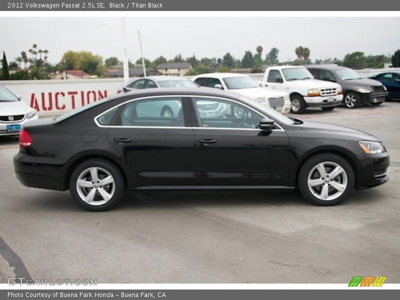 Black / Titan Black 2012 Volkswagen Passat 2.5L SE