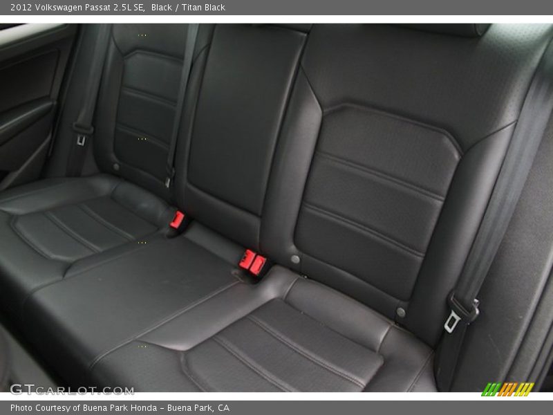 Black / Titan Black 2012 Volkswagen Passat 2.5L SE
