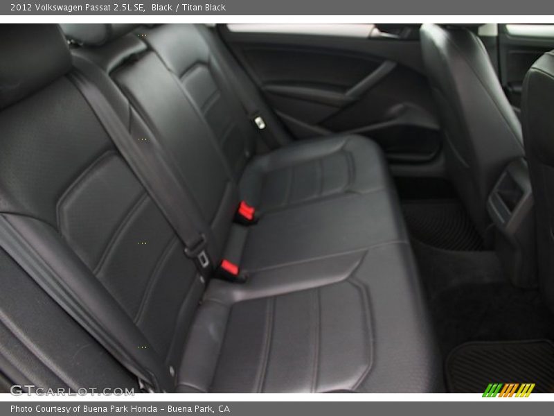 Black / Titan Black 2012 Volkswagen Passat 2.5L SE