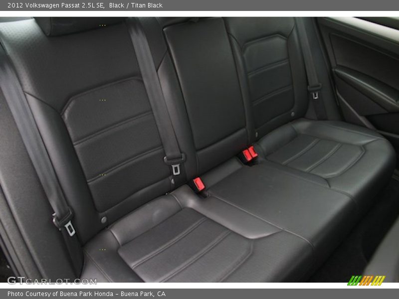 Black / Titan Black 2012 Volkswagen Passat 2.5L SE