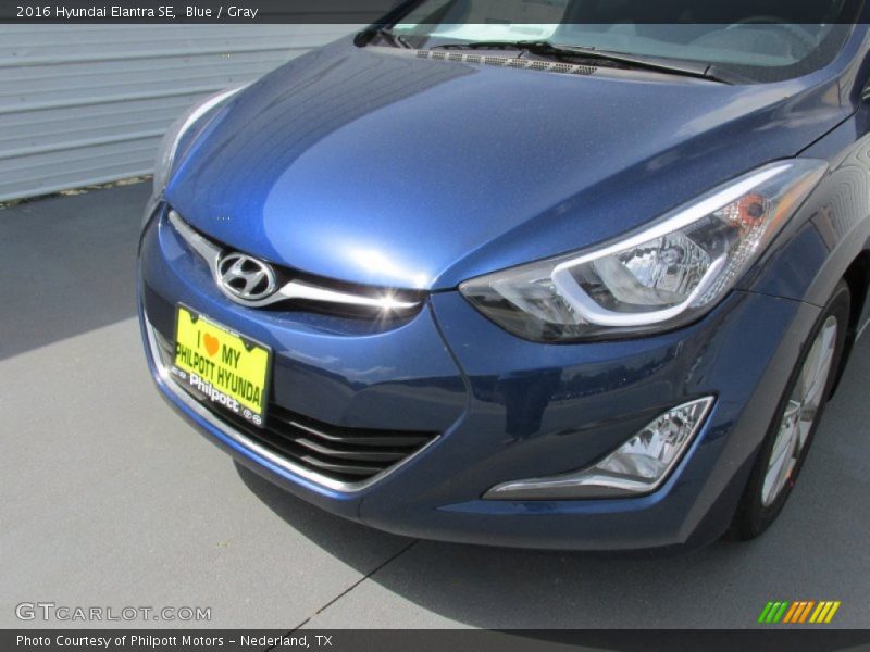 Blue / Gray 2016 Hyundai Elantra SE