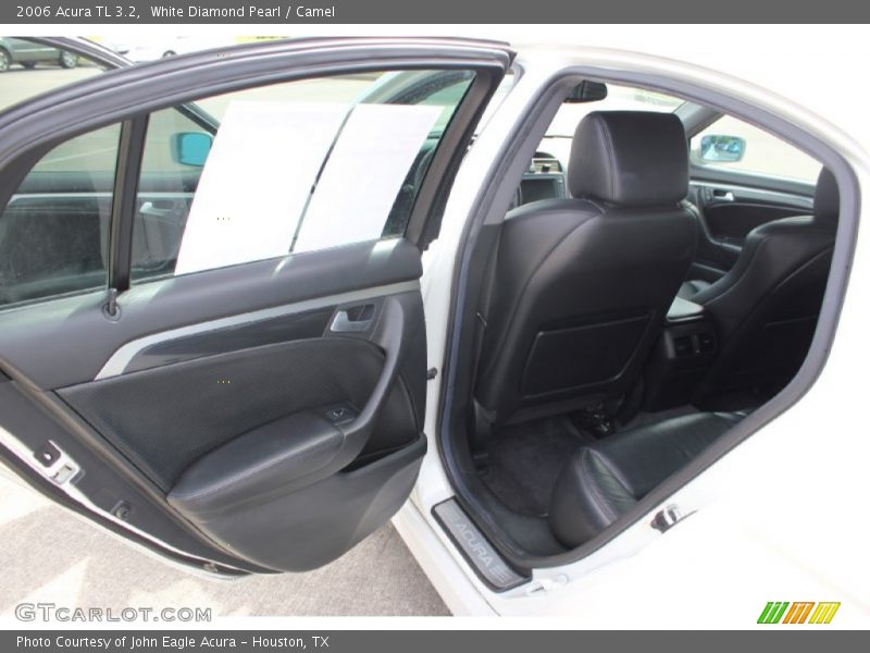 White Diamond Pearl / Camel 2006 Acura TL 3.2