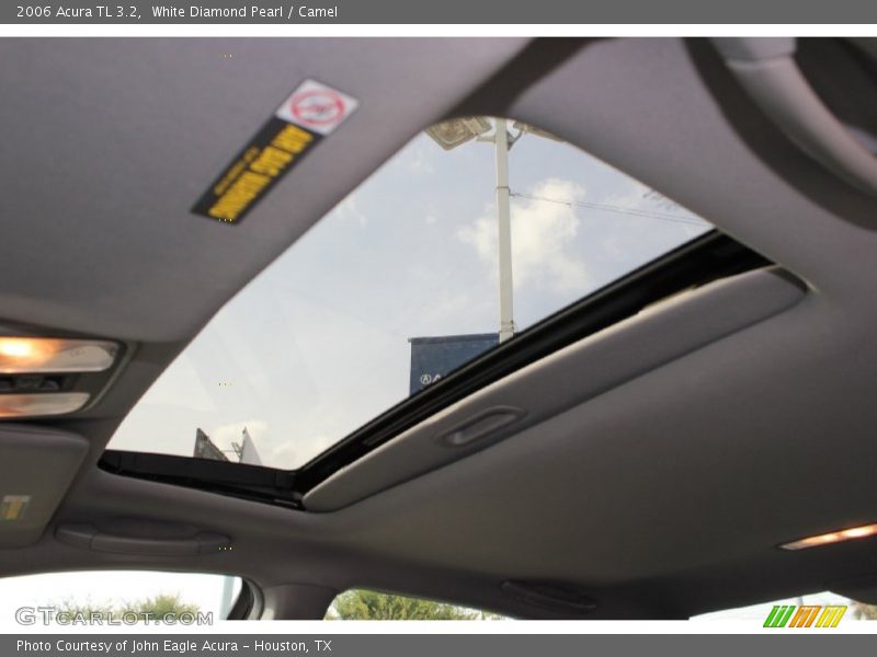 White Diamond Pearl / Camel 2006 Acura TL 3.2