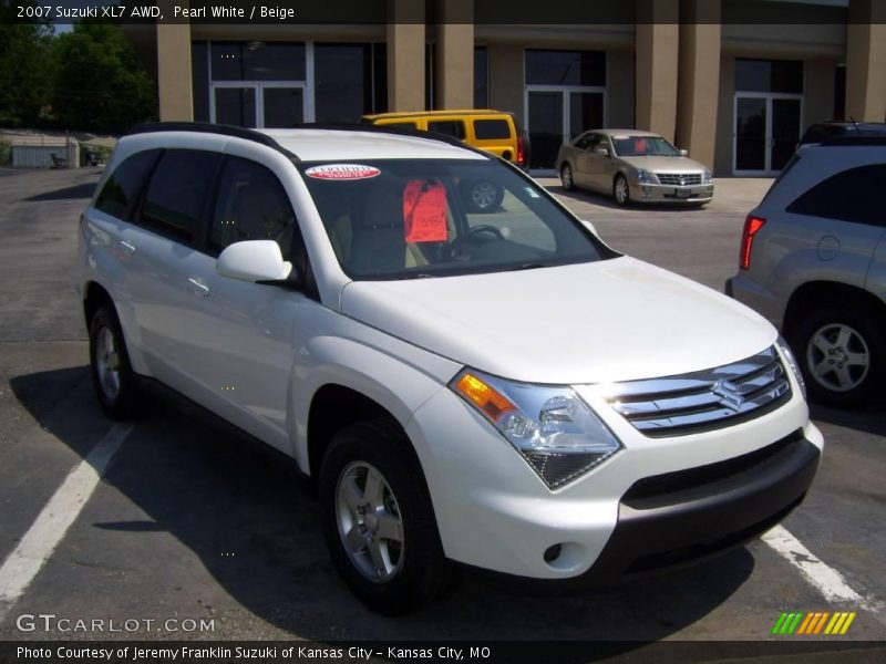 Pearl White / Beige 2007 Suzuki XL7 AWD