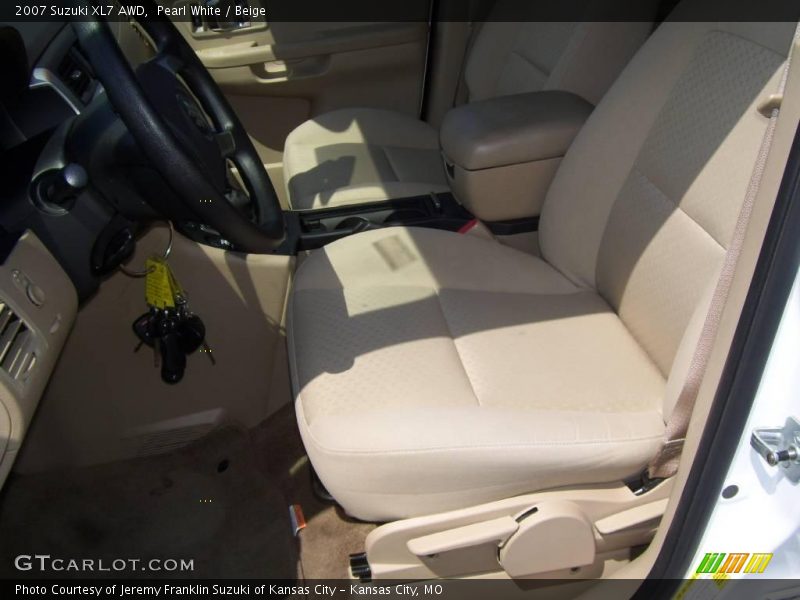 Pearl White / Beige 2007 Suzuki XL7 AWD