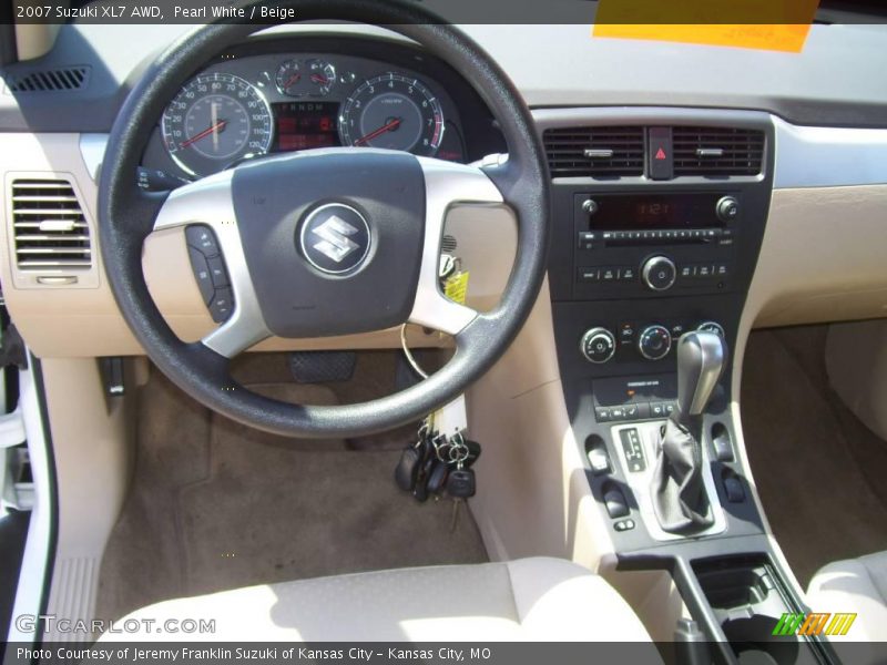 Pearl White / Beige 2007 Suzuki XL7 AWD