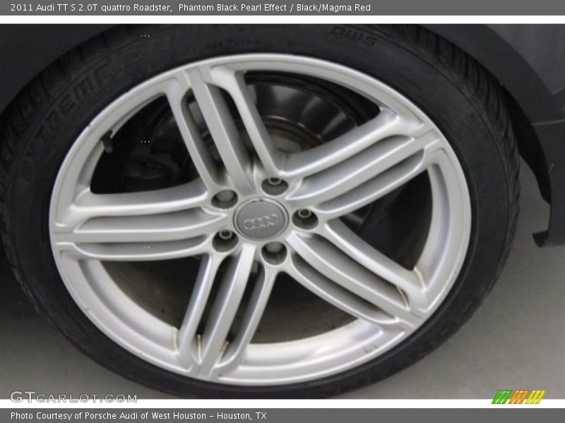 Phantom Black Pearl Effect / Black/Magma Red 2011 Audi TT S 2.0T quattro Roadster