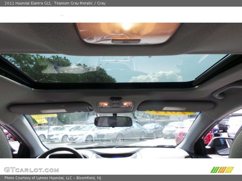 Titanium Gray Metallic / Gray 2011 Hyundai Elantra GLS