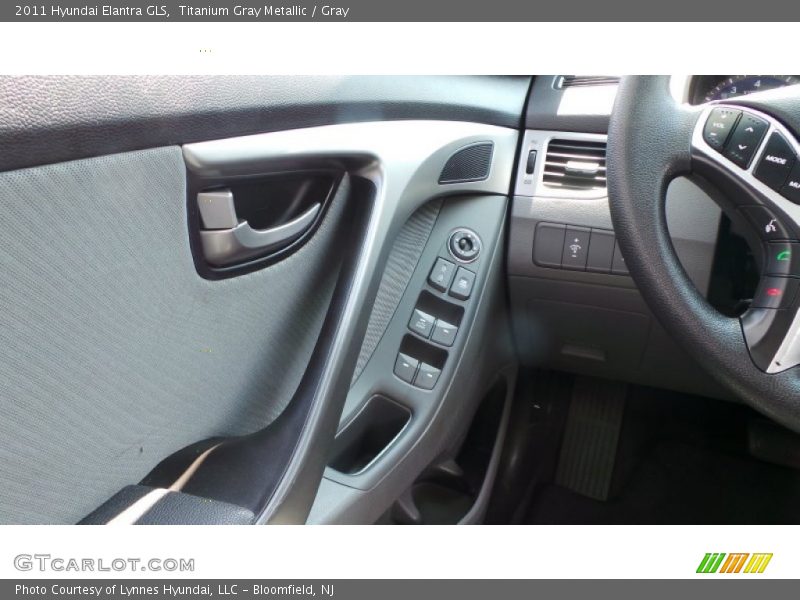 Titanium Gray Metallic / Gray 2011 Hyundai Elantra GLS