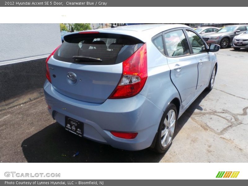 Clearwater Blue / Gray 2012 Hyundai Accent SE 5 Door