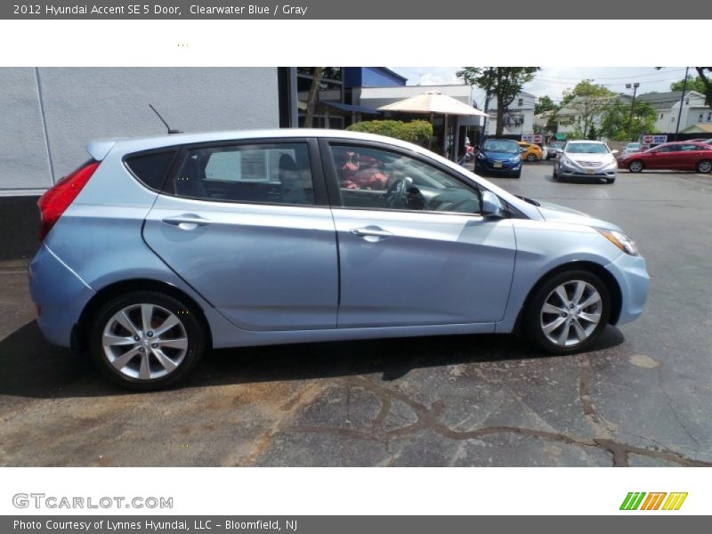 Clearwater Blue / Gray 2012 Hyundai Accent SE 5 Door