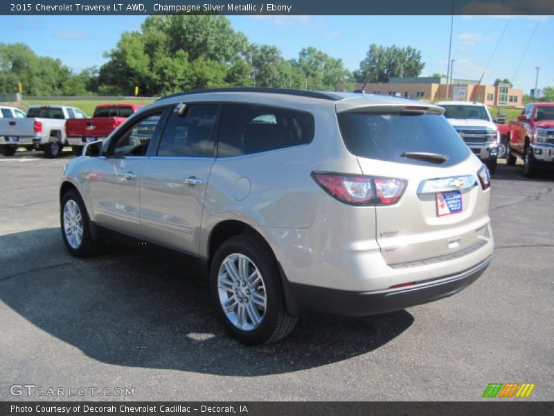 Champagne Silver Metallic / Ebony 2015 Chevrolet Traverse LT AWD