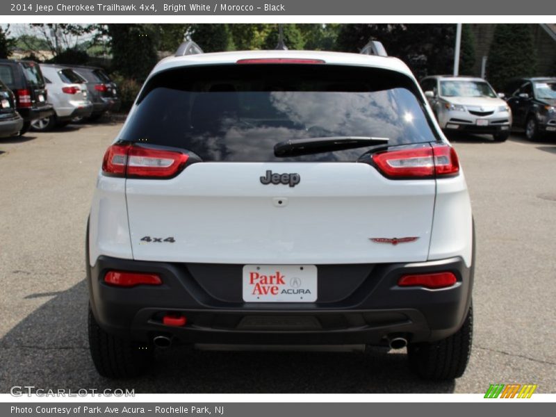 Bright White / Morocco - Black 2014 Jeep Cherokee Trailhawk 4x4