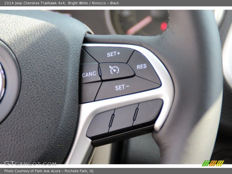 Bright White / Morocco - Black 2014 Jeep Cherokee Trailhawk 4x4