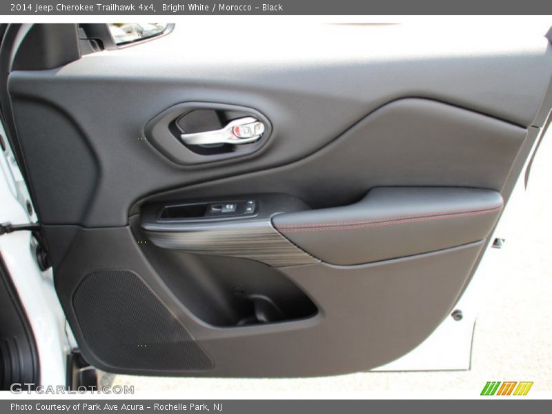 Bright White / Morocco - Black 2014 Jeep Cherokee Trailhawk 4x4