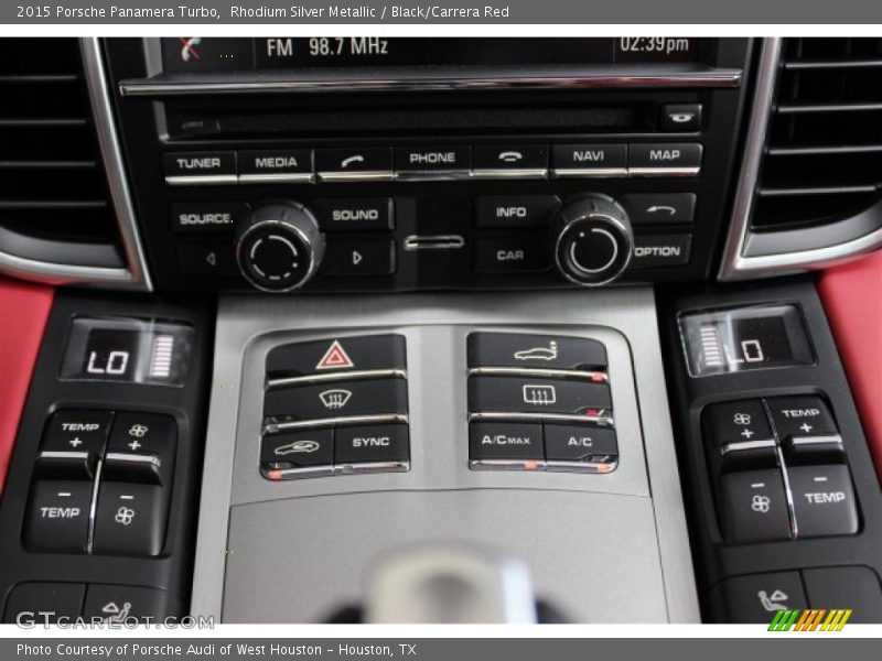 Controls of 2015 Panamera Turbo