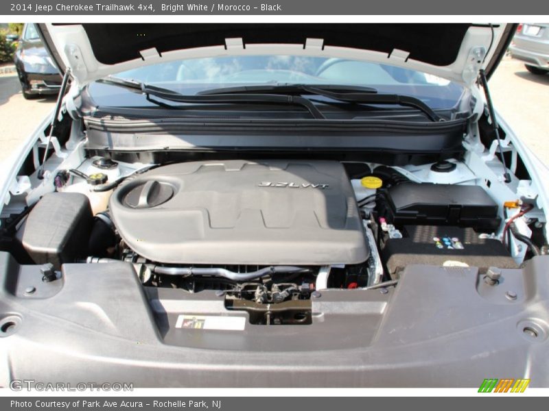 Bright White / Morocco - Black 2014 Jeep Cherokee Trailhawk 4x4